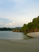 อุทยานแห่งชาติหาดนพรัตน์ธารา อ.เมือง จ.กระบี่ 